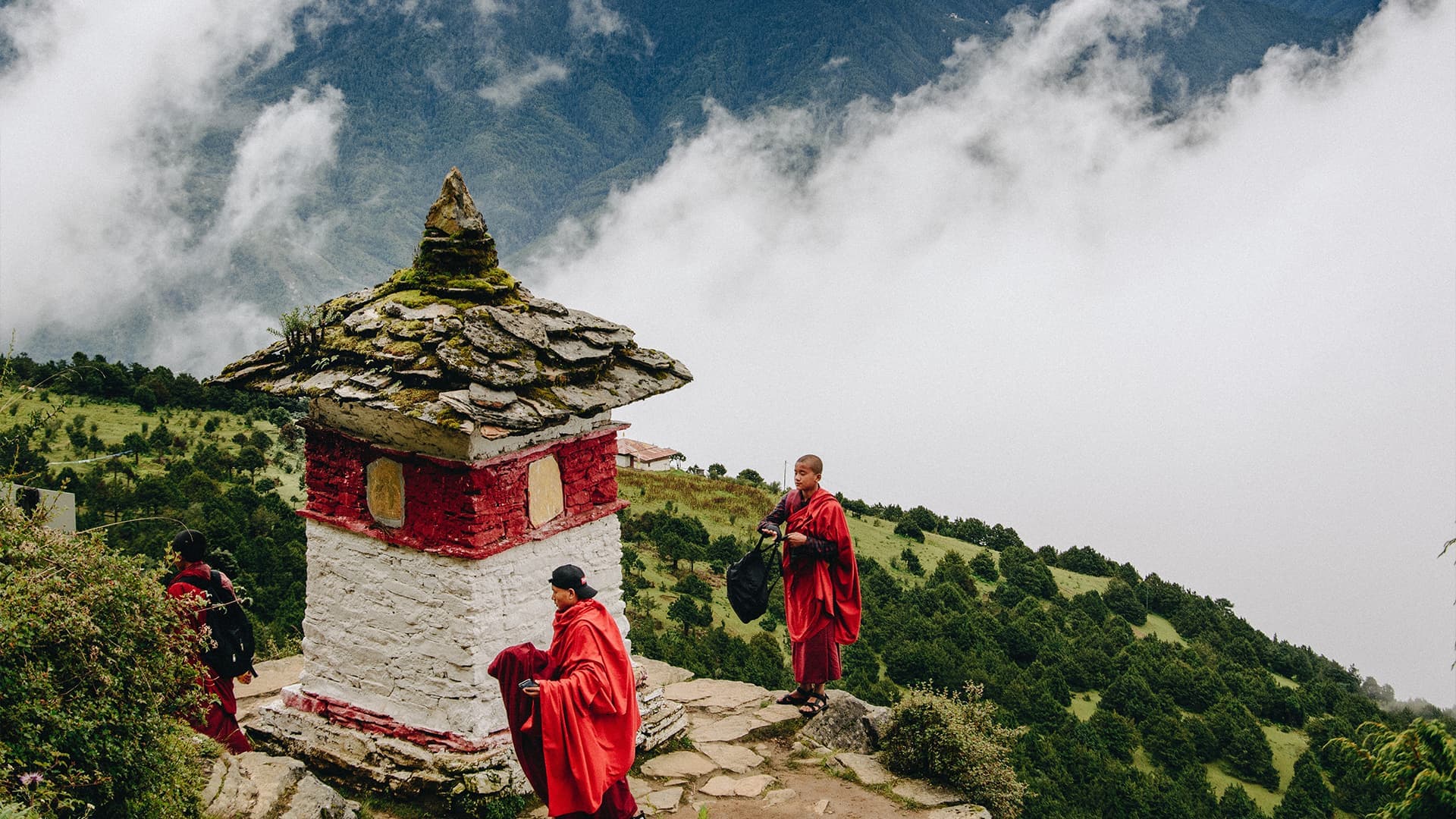 Art, Archery & Monastery Hikes in Thimphu