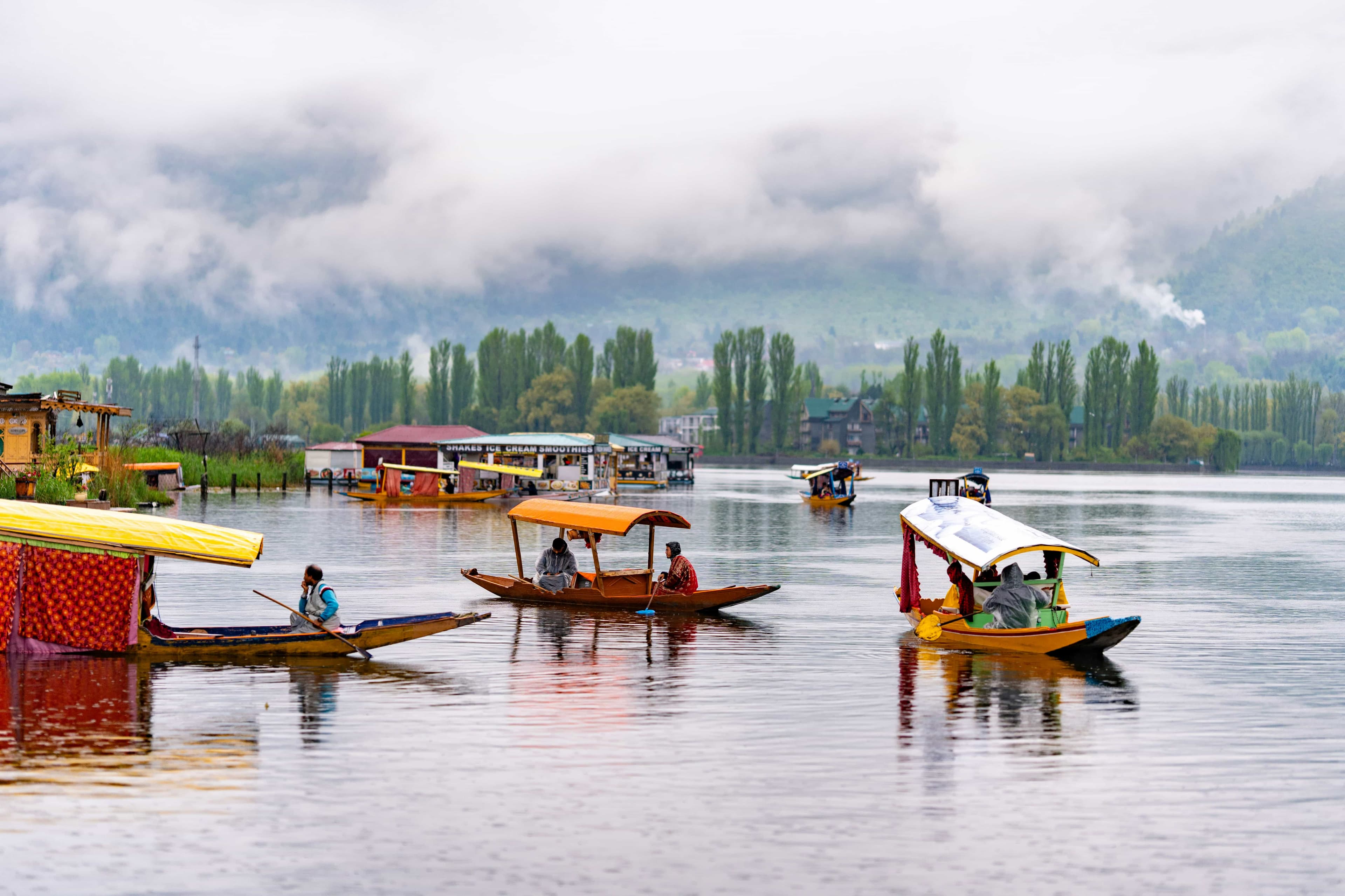 KASHMIR - 6D/5N - Beyond the Shikara