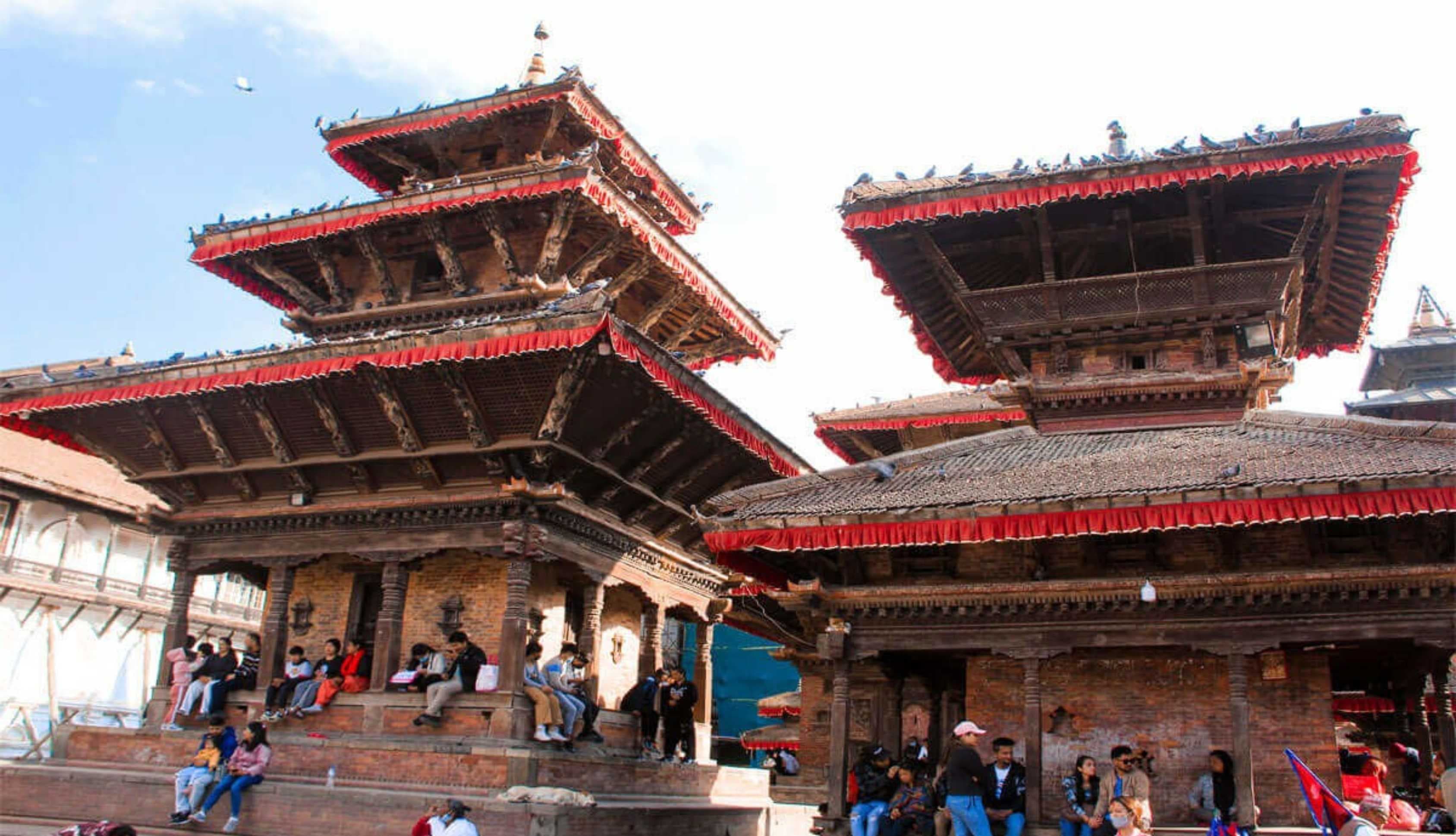 RETURN TO KATHMANDU – STUPAS & STREET FOOD