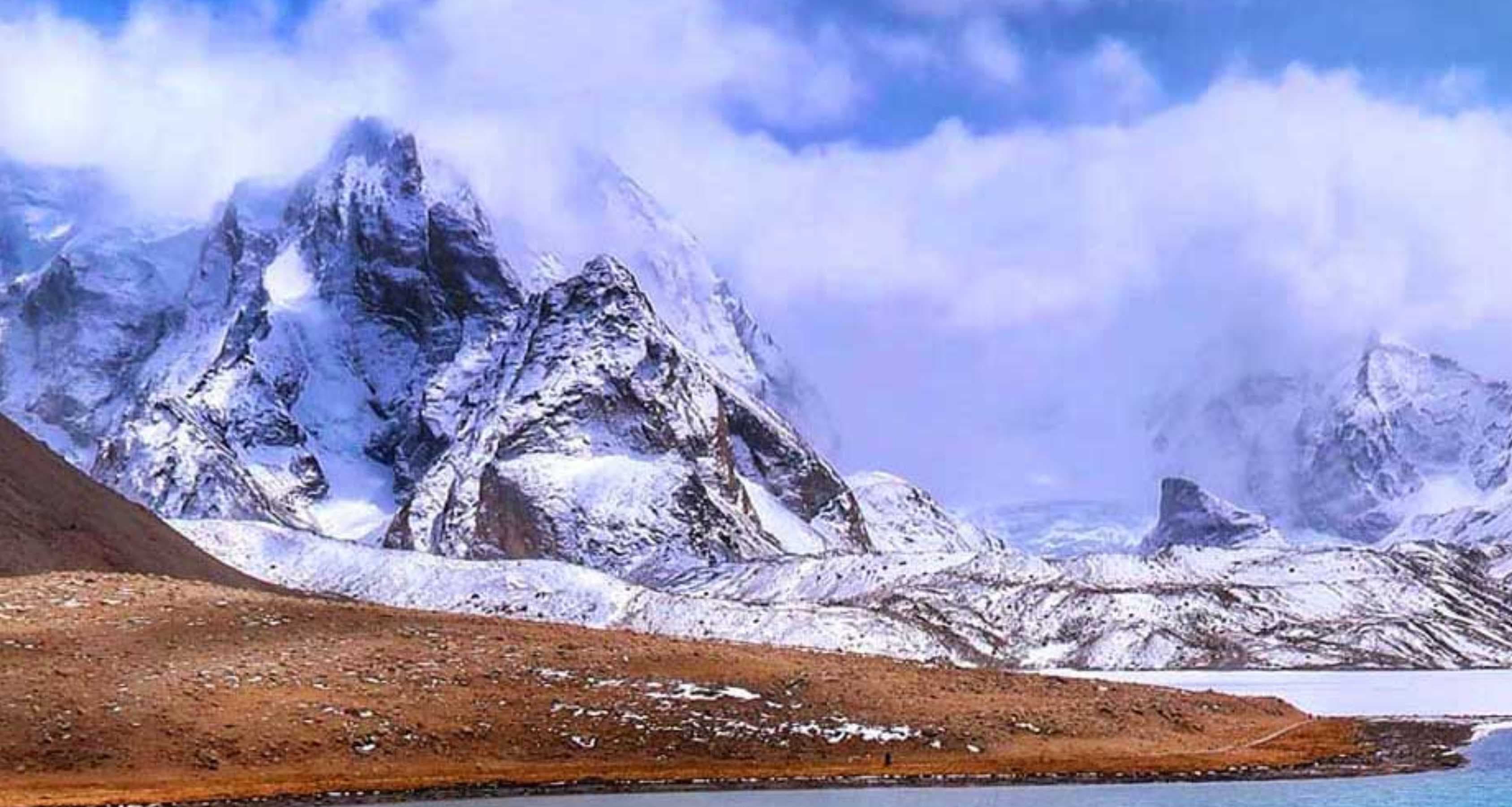 GURUDONGMAR LAKE & KALA PATHER